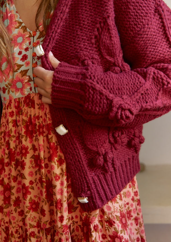 Rebeca Jaase Maroon Cozy