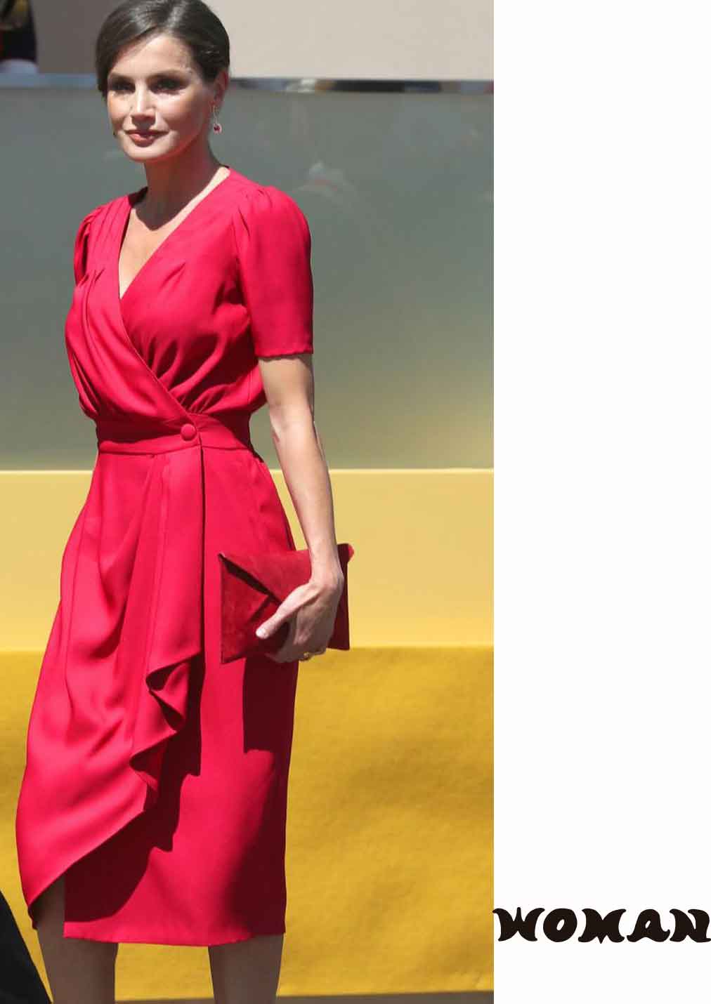 Vestido-Cherubina-suize-rojo-reina-letizia-ortiz