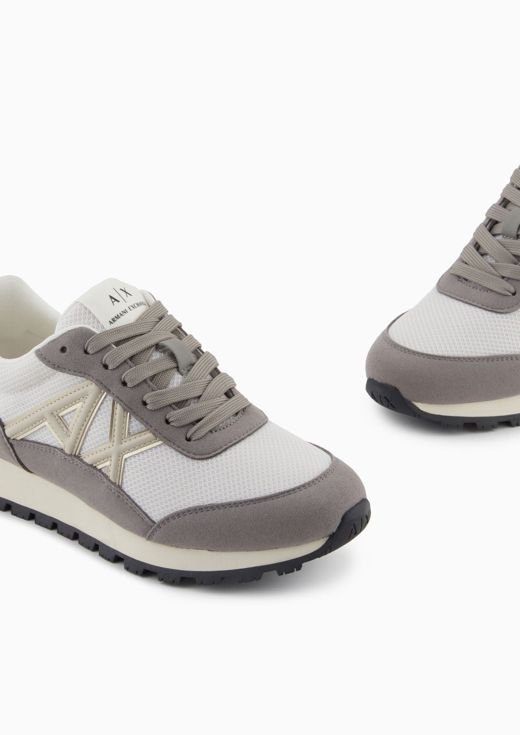 Baskets Armani Exchange en maille grise et daim