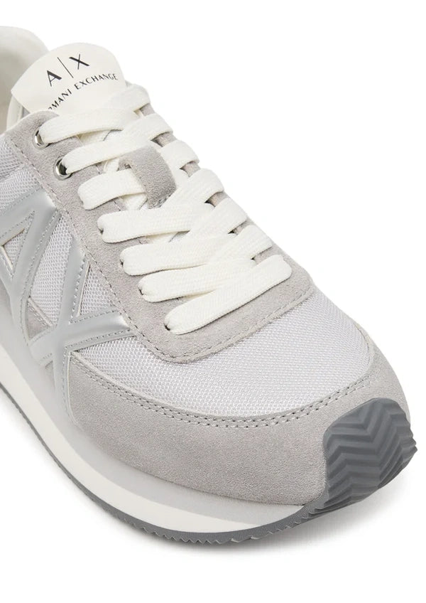 Zapatillas Armani Exchange estilo running