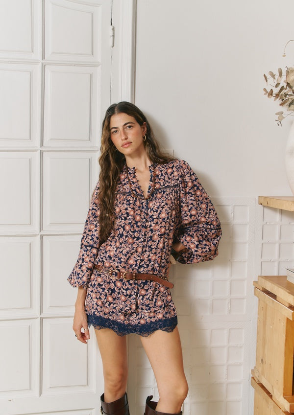 Blusa Jaase Midnight Meadow