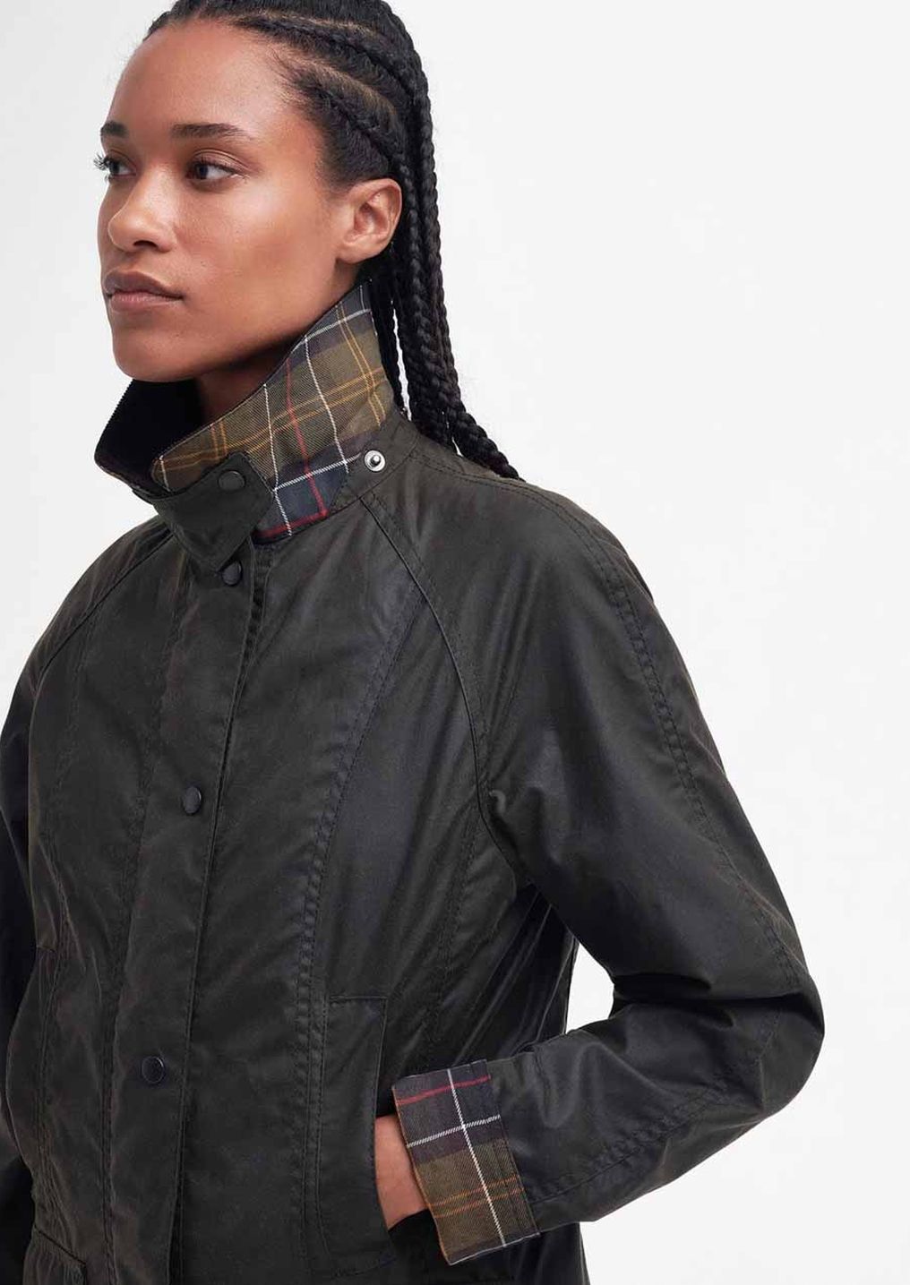 Chaqueta de mujer BARBOUR Classic Beadnell Waxed