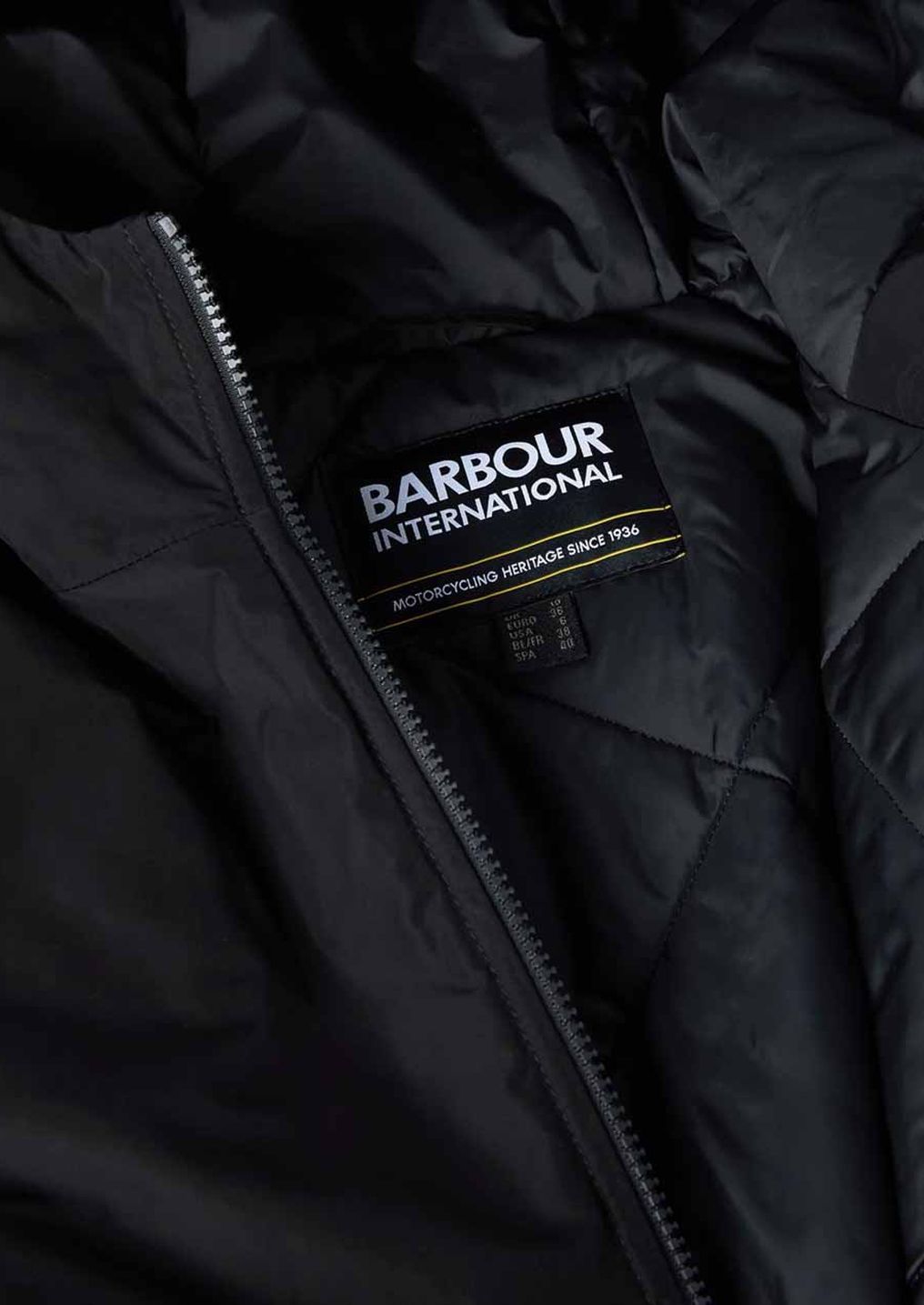 Chaqueta de mujer BARBOUR Winter Piper Showerproof