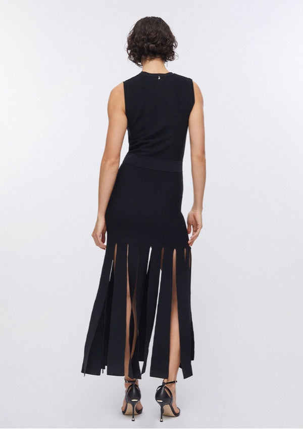Vestido LIUJO punto con flecos