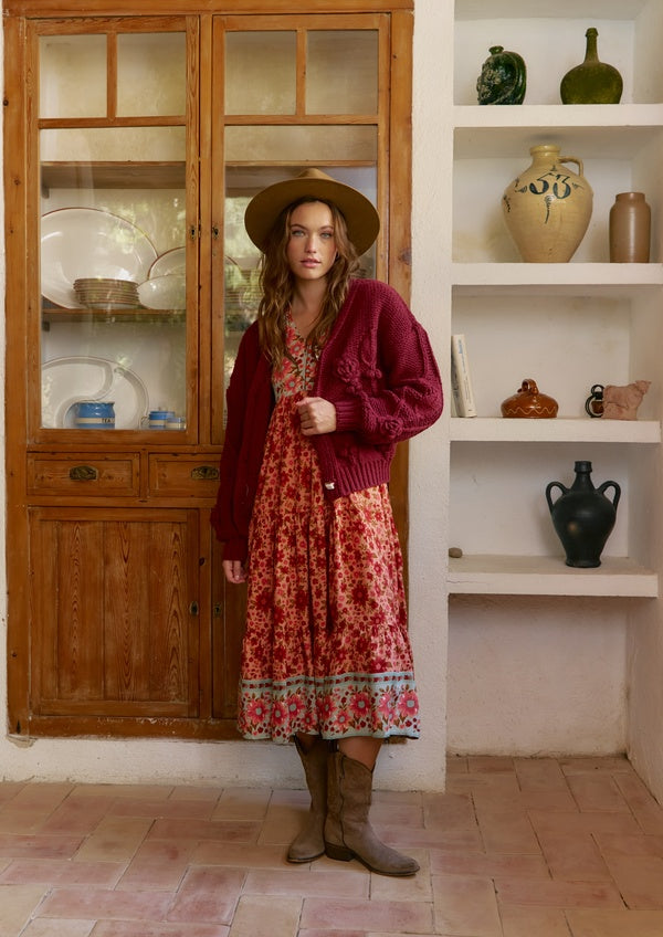 Rebeca Jaase Maroon Cozy