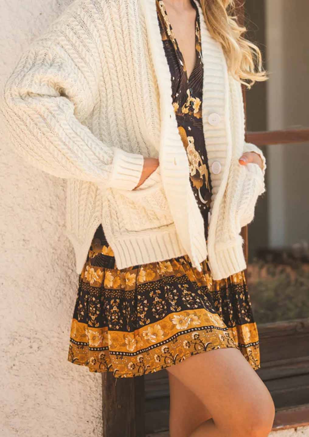 Rebeca Jaase Beige